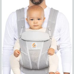Ergobaby All Carry Positions Breathable Mesh Baby Carrier with Enhanced Lumbar Support & Airflow (7-45 Lb), Omni Breeze, Pearl Grey