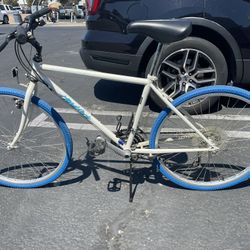 Vintage Specialized Hardrock Bike Size M