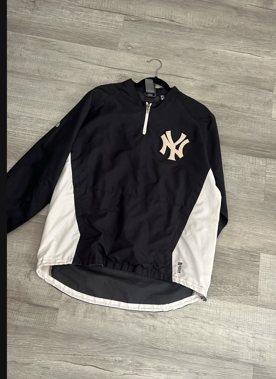 Yankees Pullover Windbreaker Jacket $35