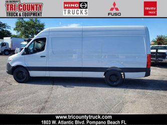 2025 Mercedes-Benz Sprinter 2500
