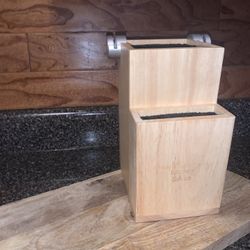 Kitchen Seven Knife Block