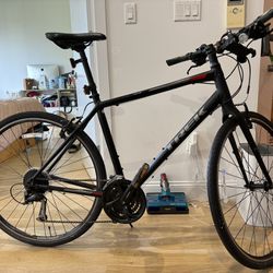 Trek Hybrid Bike With Bontrager Wheels