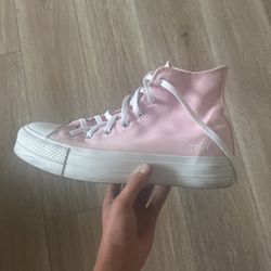 Converse Pink