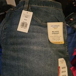 Levi Strauss Relaxed Straight 