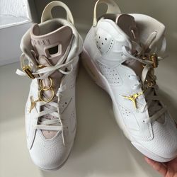 Air Jordan 6 Retro ‘Gold Hoops’