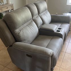 Power Recliner Loveseat And Sofa 