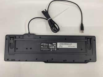 2 pcs Dell USB Wired Keyboard in Good Condition.