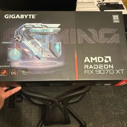 Gigabyte 9070XT  OC 16GB