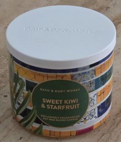 Bath and Body Works 3-wick Candle-Sweet Kiwi & Starfruit