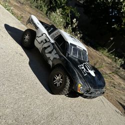 Traxxas Slasher 4x4