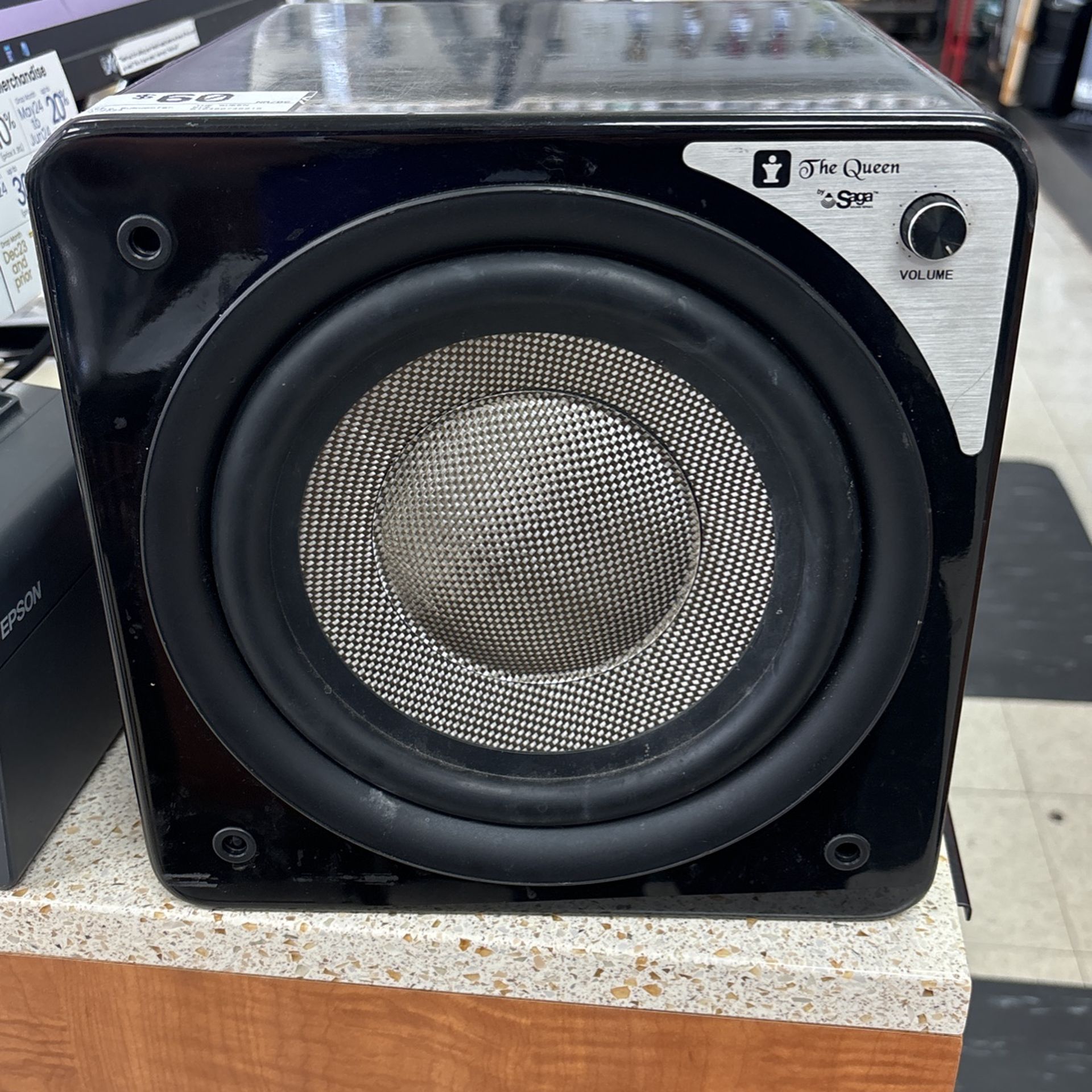 The Queen By Saga Subwoofer