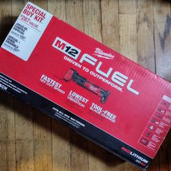 Milwaukee M12 Fuel Brushless Cordless Oscillating Multi Tool Kit. $170