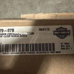 Touring Foot Pegs For Harley Davidson