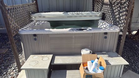 Hot tub