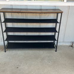 shoes rack