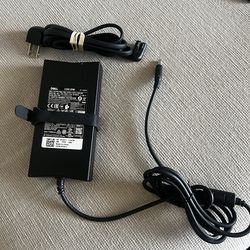 Dell 130 W Laptop Charger