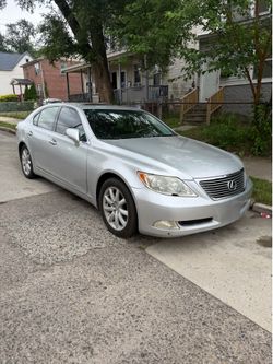 2007 Lexus LS 460