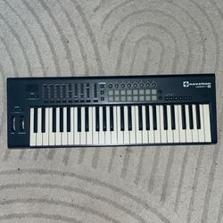 Novation Launchkey 49-Key MK2