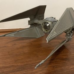 Vintage 1983 Star Wars TIE Interceptor Vehicle 