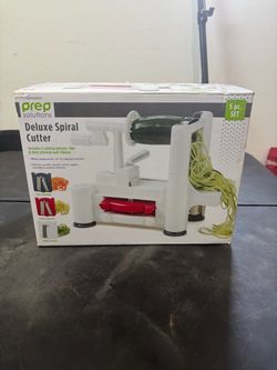 Deluxe spiral cutter
