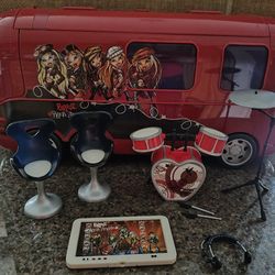 Bratz Rock Angelz Tour Bus - Vintage 