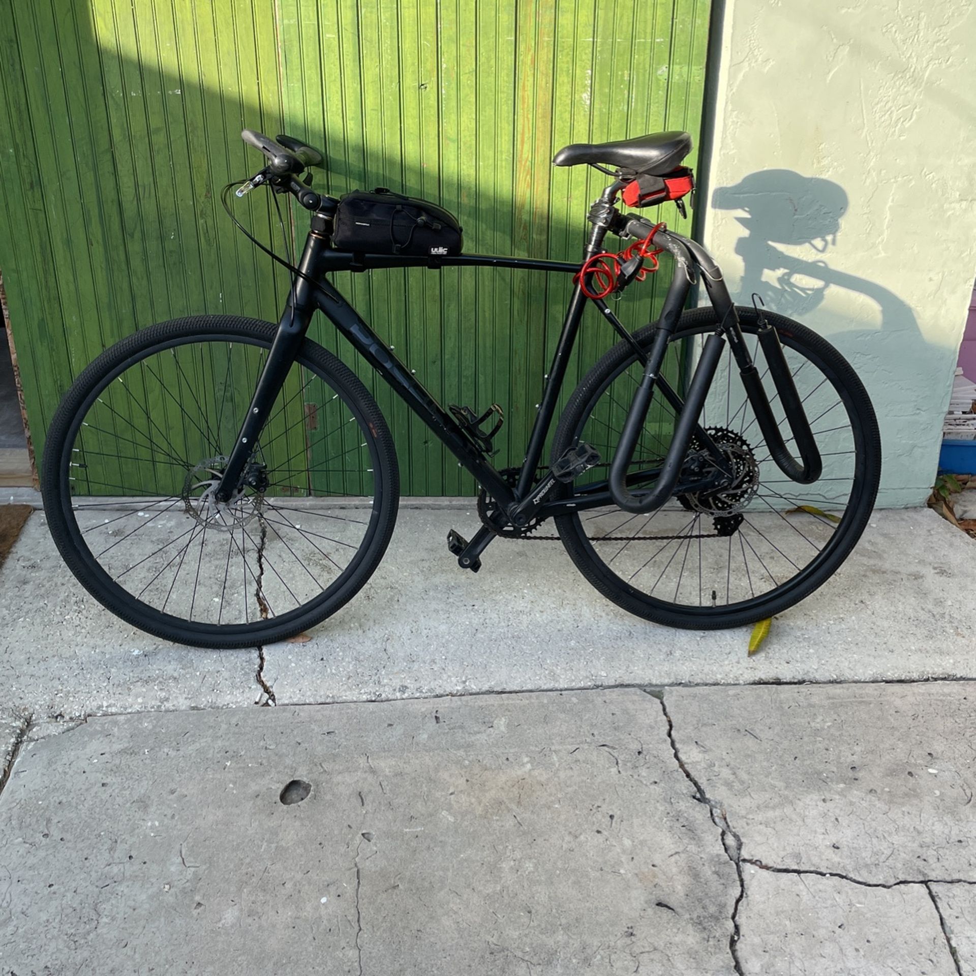 Poseidon Gravel Bike