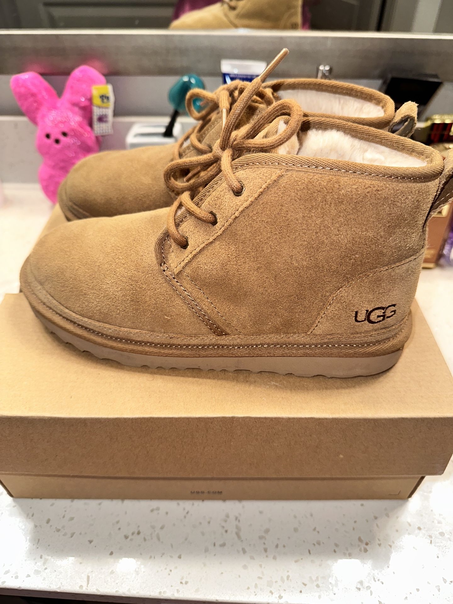Neumel Uggs