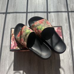 Gucci Slides 