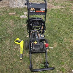 MI-TM Electric Pressure Washer: Cart-mounted, 120 V – Single-phase, 1400 psi, 1.5 gpm, 1 1/2 hp