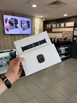 Apple Watch Ultra 2 (2023) Natural Titanium 49mm -Brand New - Phoenix  AZ