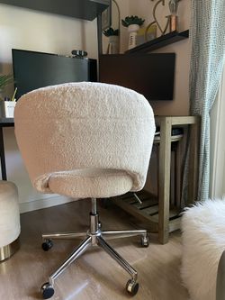 Sherpa Wingback Swivel Desk Chair - Ivory