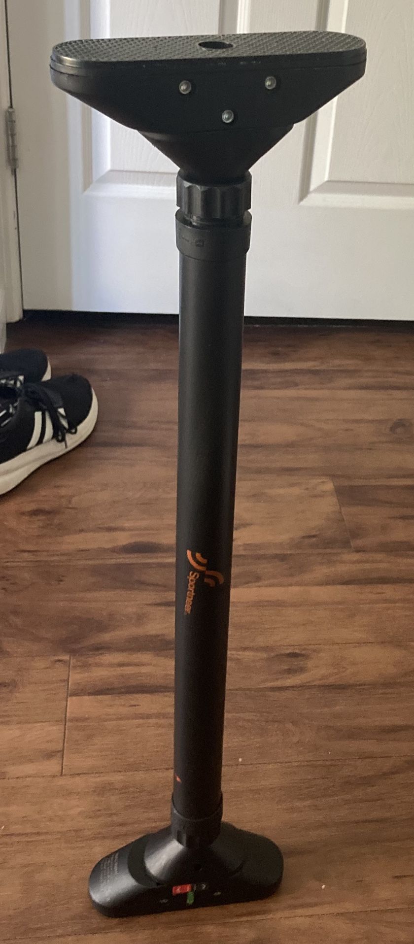 Pull Up Bar