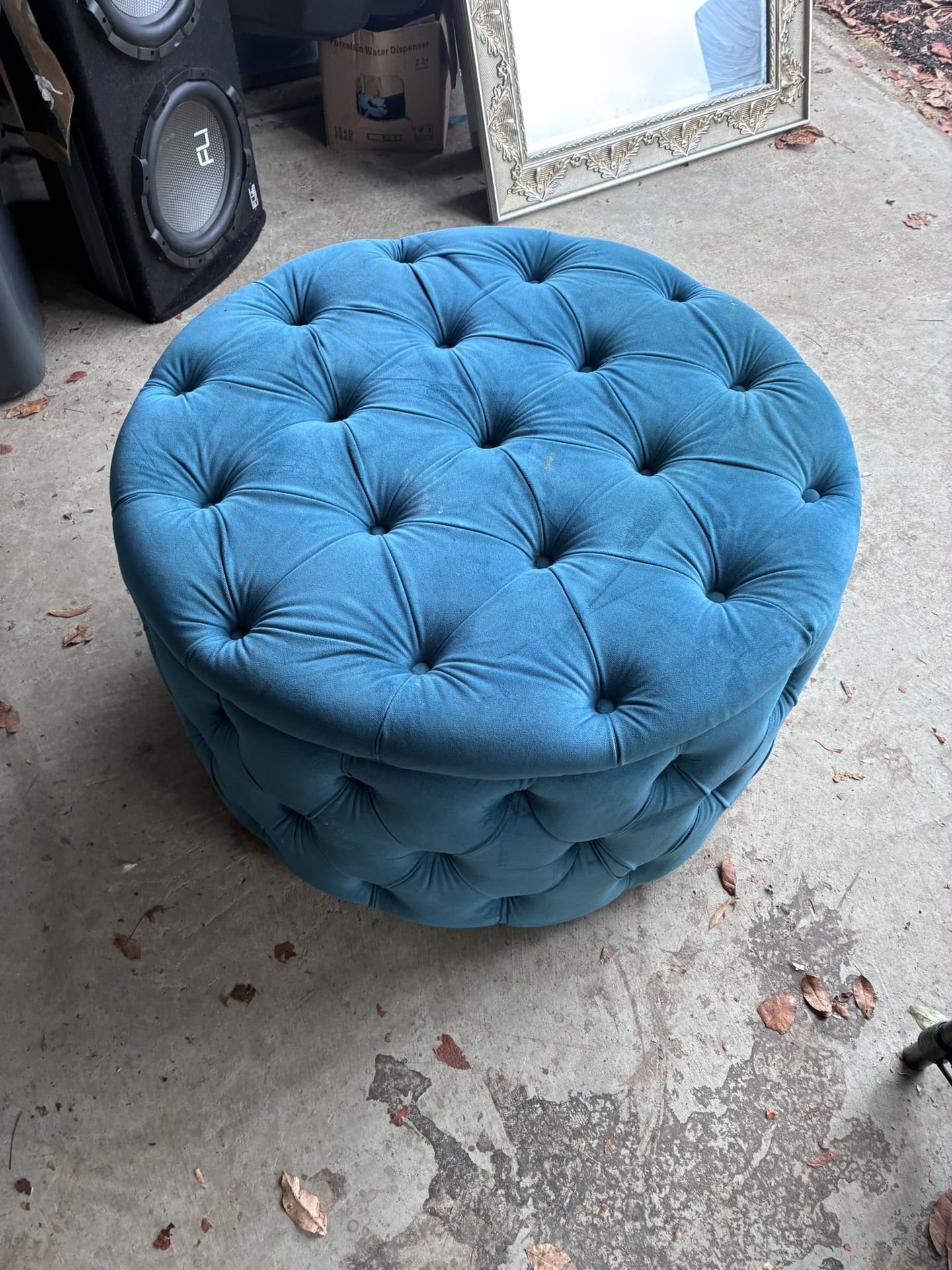 Ottoman/foot Stool