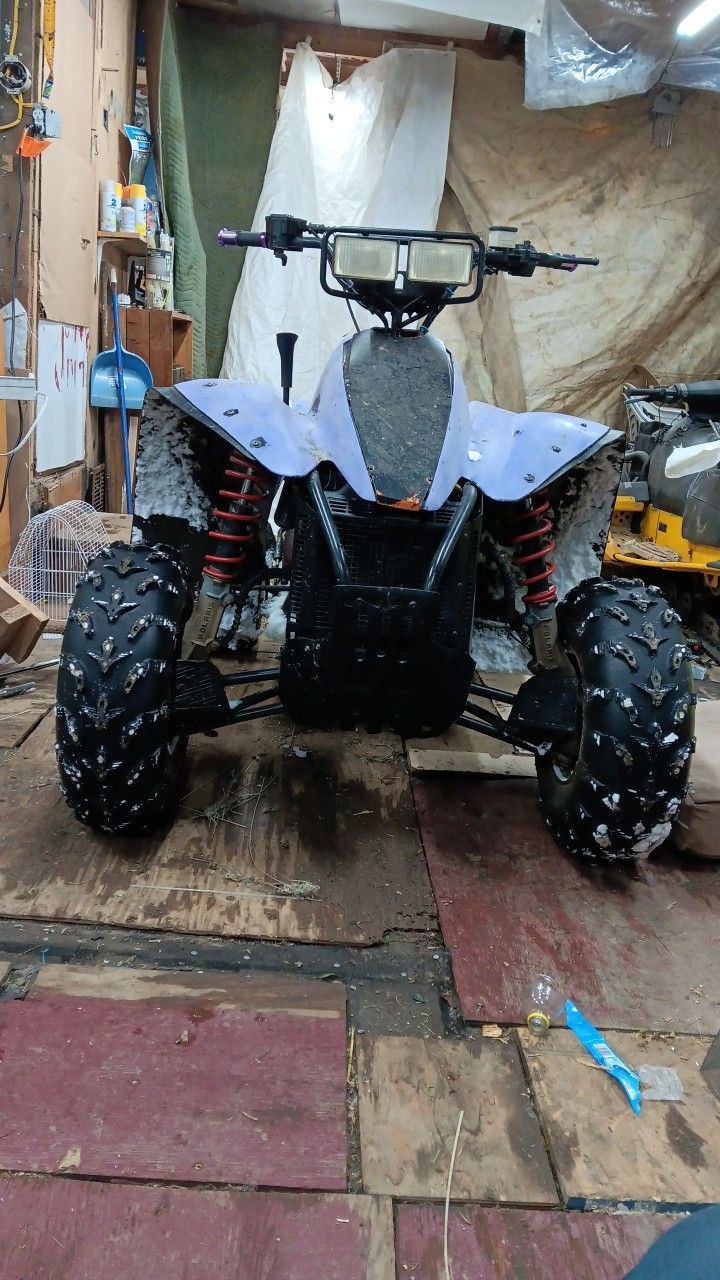 2 Polaris Quads