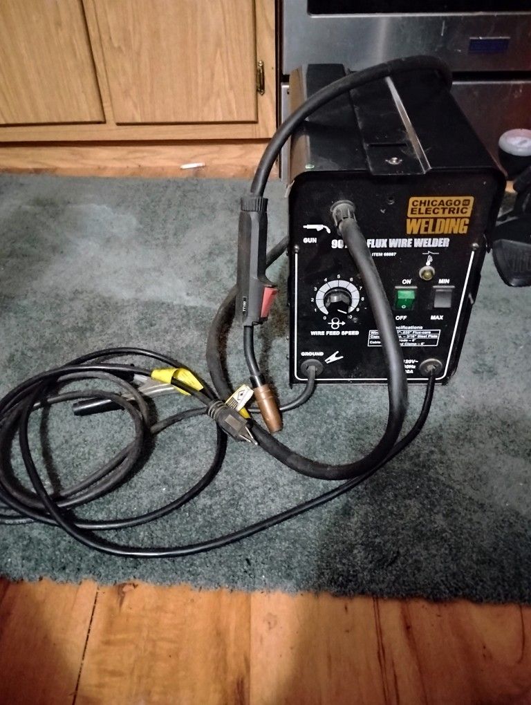 Chicago Electric 90 Amp Fluxcore MIG Welder For 0.30 Wiring