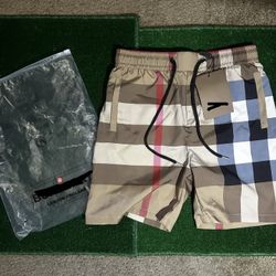 Burberry shorts