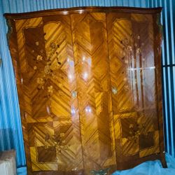 19th century French Armoire 