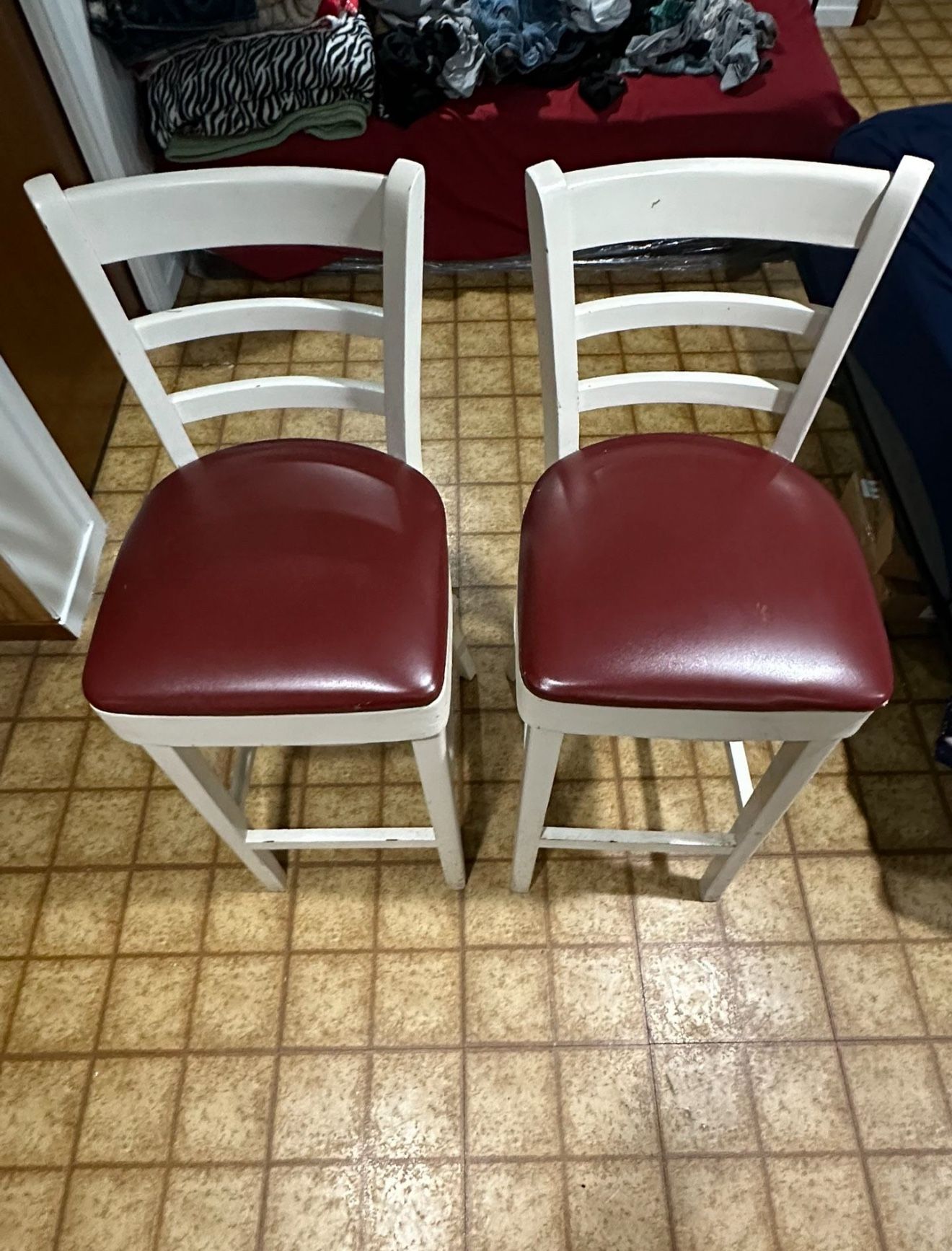 A Pair Of Bar Stools Solid Wood 31”