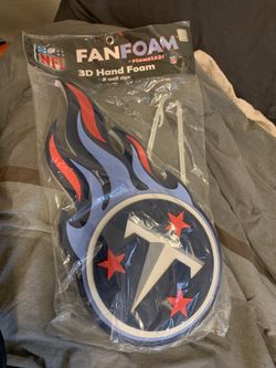 Titans Foam Hand