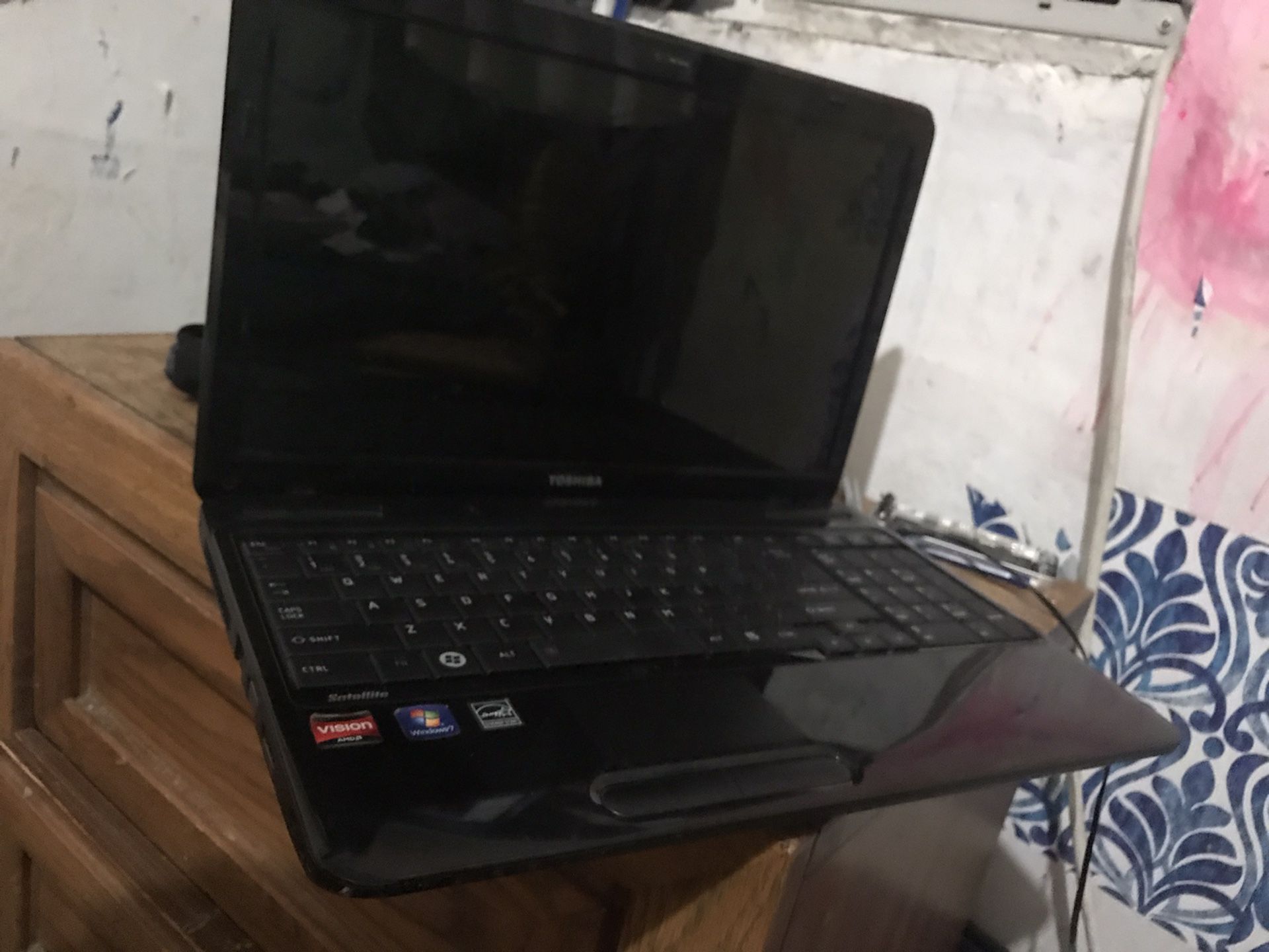 Toshiba Laptop I