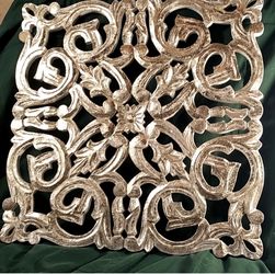 Gorgeous gold Guilded decorative wall plaque