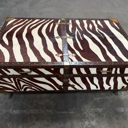 Unique vintage Coffee Table trunk With Zebra Pattern And Horns For Legs 