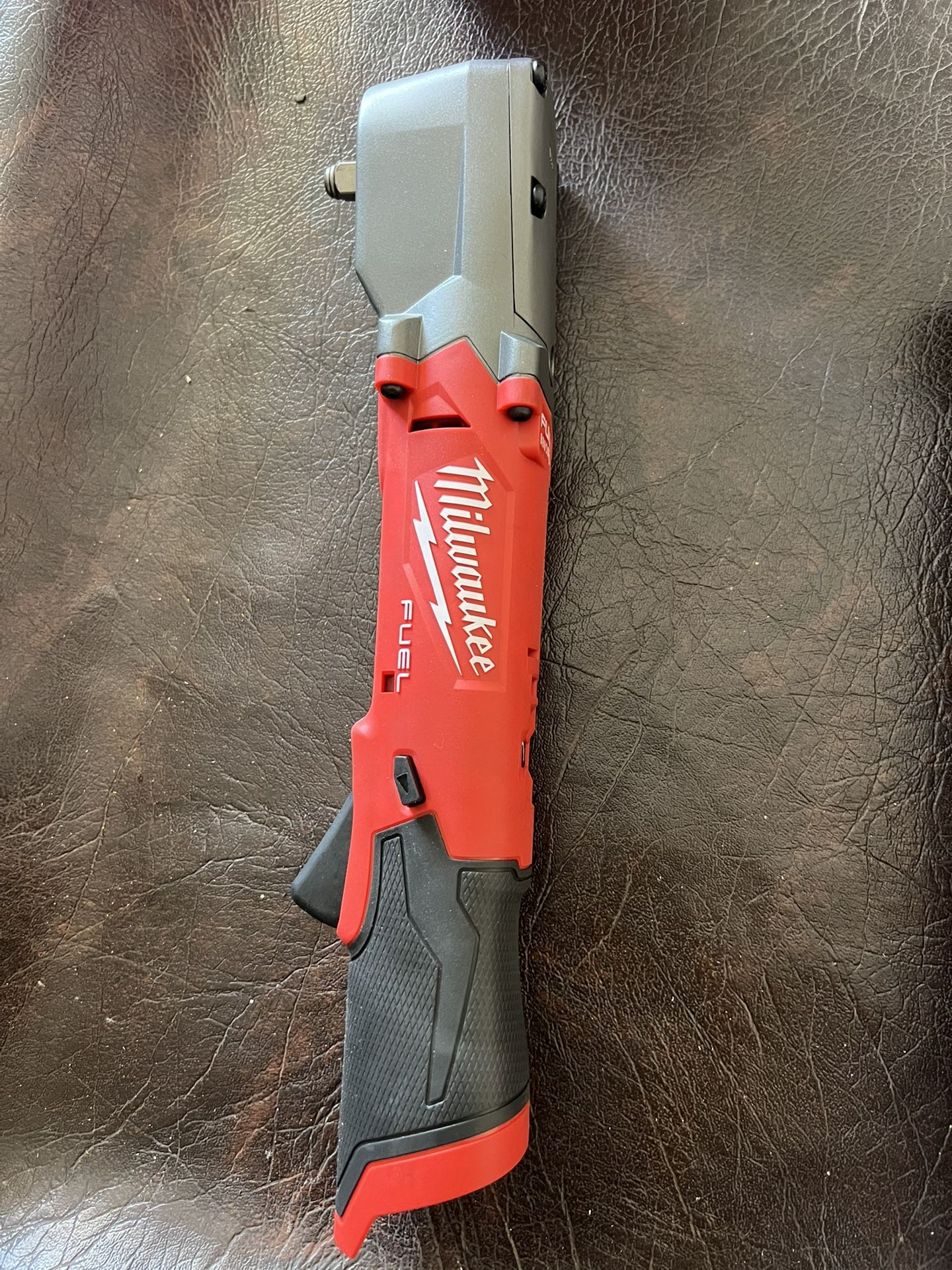Milwaukee Fuel M12 Right Angle Impact 3/8