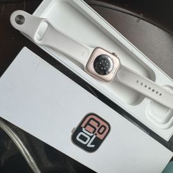 Rose Gold Aluminum Apple Watch Series 10