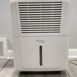 Dehumidifier 