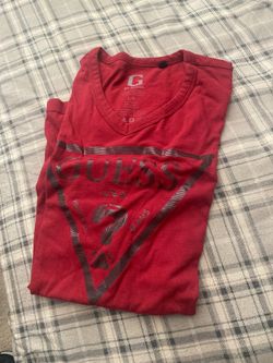 Guess shirt