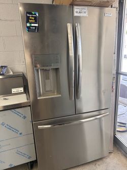 Frigidaire Refrigerator SS