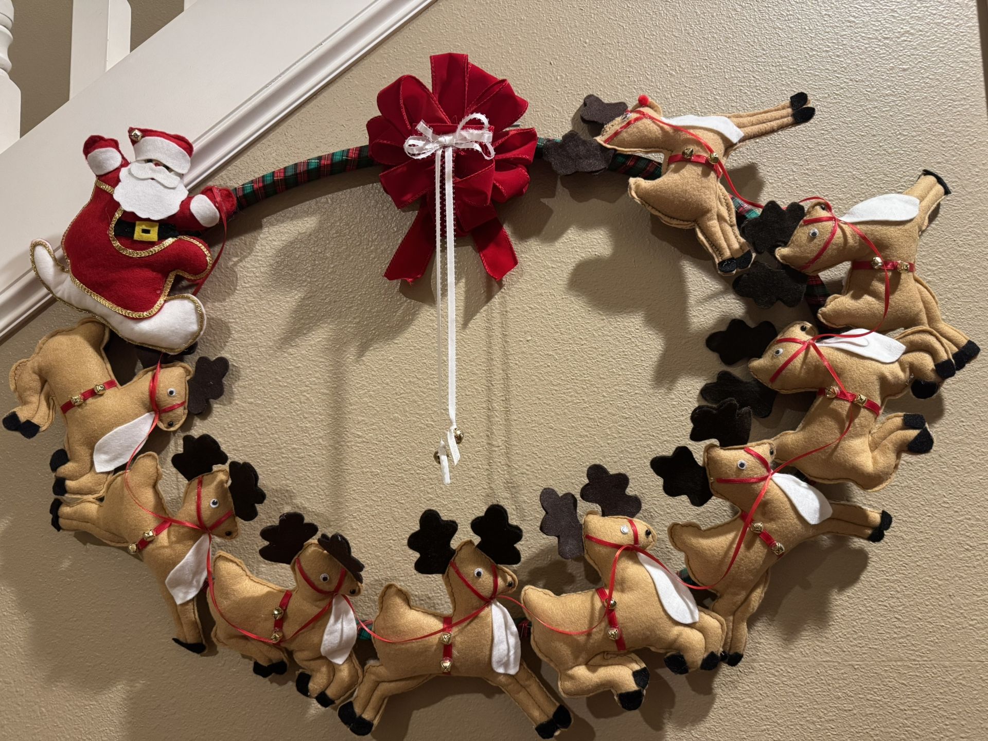 Santa And His Reindeer Wreath