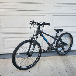 Trek Youth Bicycle  Like New Ridden Twice 