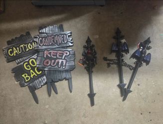 Halloween yard decorations  FREE